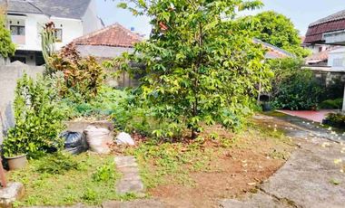 Rumah Tua Jual Tanah di Lebak BulusJakarta Selatan
