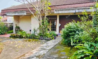 Rumah Tua Jual Tanah di Lebak BulusJakarta Selatan