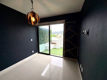 CASA DE 4 RECAMARAS EN LUNA BOSQUE - EL FORTÍN