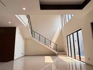 Dijual Cepat Rumah Mewah Brand New Giriloka Bsd