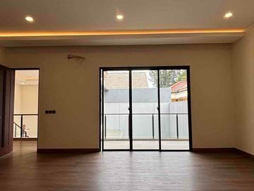Dijual Cepat Rumah Mewah Brand New Giriloka Bsd