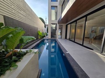 House and Lot For Sale in Alabang Hills Village, Muntinlupa City