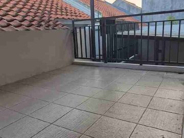 JUAL RUMAH CANTIK SIAP HUNI KOTA BARU PARAHYANGAN,BANDUNG BARAT
