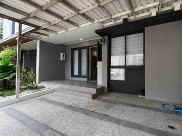 dijual Cepat rumah the symphonia cluster baroni full furnished boulevard