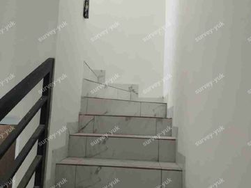 Rumah 2 unit lt 90 m2 lb 131 m2 shm imb  Larangan dekat Halte bus way