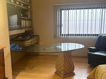 Residencia con Elevador, Doble Altura y Salones de Eventos | Jardines del Pedregal