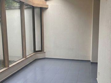 Residencia con Elevador, Doble Altura y Salones de Eventos | Jardines del Pedregal
