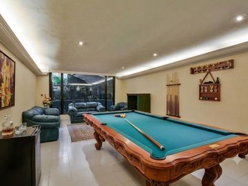 Residencia con Elevador, Doble Altura y Salones de Eventos | Jardines del Pedregal