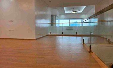 FOR SALE | Newly Renovated 4BR Lower Penthouse at Le Triomphe, Makati City