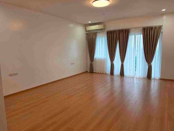 FOR SALE | Newly Renovated 4BR Lower Penthouse at Le Triomphe, Makati City