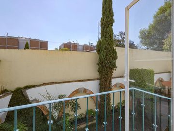 Amplia Residencia en Tlalpan Centro | Condominio de Sólo 3 Casas | construcción 355m2