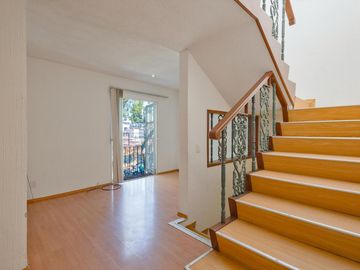 Amplia Residencia en Tlalpan Centro | Condominio de Sólo 3 Casas | construcción 355m2