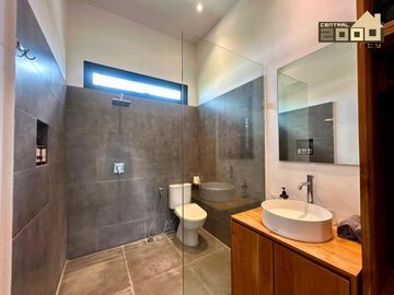 For Sale Modern Furnished Villa In Kayu Tulang Selatan ,Canggu