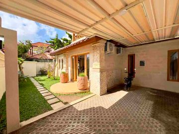 Villa mertanadi kerobokan