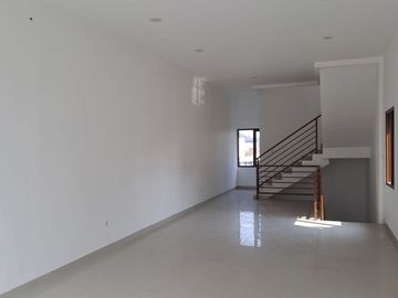 REGOL, RUKO BARU 3 LANTAI DI KOTA BANDUNG