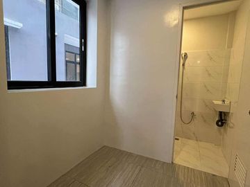 Teachers Village Brandnew Townhouse For Sale Semi Furnished near East Avenue SD
