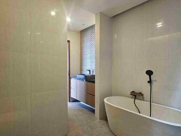 Villa Baru 3 Bedroom Ready Move-in di Benoa Bali