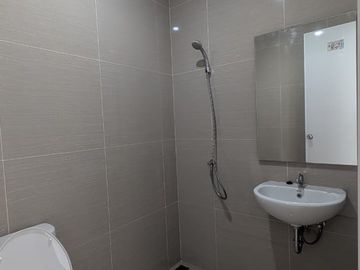DIJUAL CEPAT RUMAH PARAMOUNT PETALS