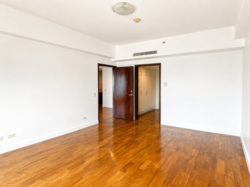 Condo for Rent in Makati City at The Residences at Greenbelt 2 Bedroom 2BR