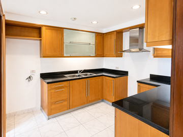 Condo for Rent in Makati City at The Residences at Greenbelt 2 Bedroom 2BR