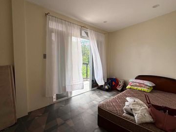 7 Bedroom House and Lot for sale in Baguio Home with Golf Course View & Airbnb Potential