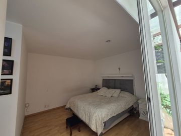 EN RENTA PENT GARDEN EN ACANTO 15 ,