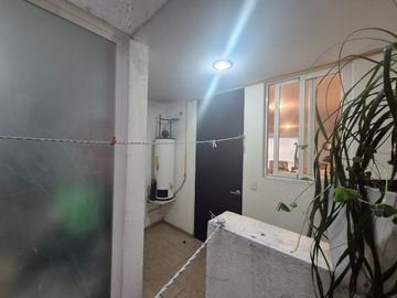 EN RENTA PENT GARDEN EN ACANTO 15 ,