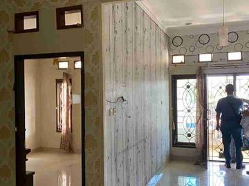 Dijual Rumah 2 Lantai di Swadarma, Pesanggrahan Jakarta Selatan