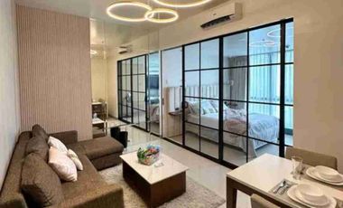 1 bedroom 40 sqm furnished One Uptown