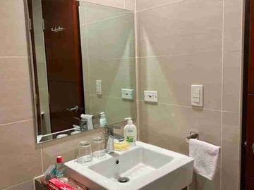 1 bedroom 40 sqm furnished One Uptown
