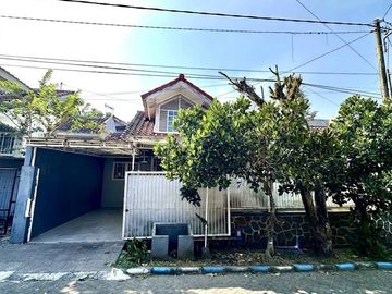 Dijual Rumah Dekat ke Pusat Kota di Puncak Buring Indah Malang