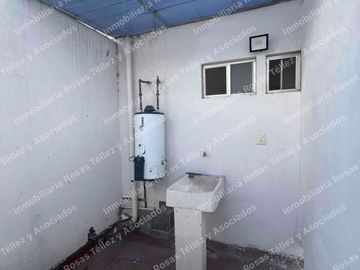 Departamento amueblado en Renta para una o dos personas colonia San Manuel, frente a Walmart y cerca del ISSSTEP,Puebla