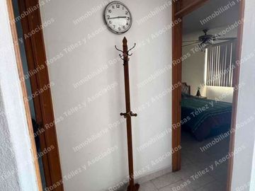 Departamento amueblado en Renta para una o dos personas colonia San Manuel, frente a Walmart y cerca del ISSSTEP,Puebla
