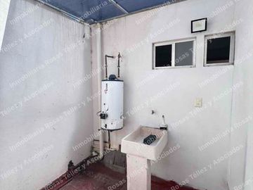 Departamento amueblado en Renta para una o dos personas colonia San Manuel, frente a Walmart y cerca del ISSSTEP,Puebla