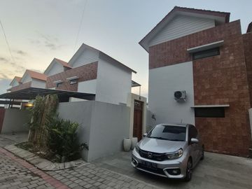 Villa Bangunan Baru Jimbaran Bawah Dekat Kampus Udayana