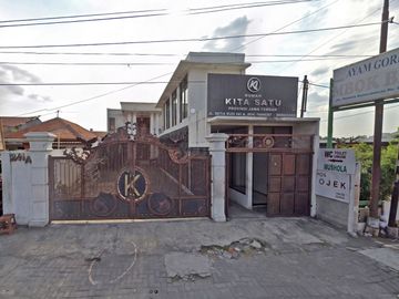 HOT SALE! Rumah 2 Lantai Pinggir Jalan Utama Srondol Kulon,  Semarang 🏛️✨