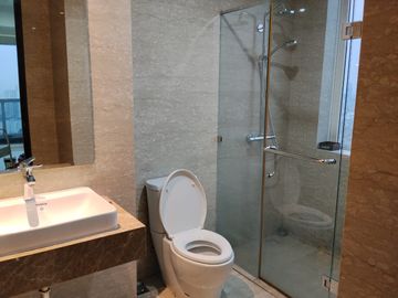 Sewa Apartemen Menteng Park Studio Semi Furnish Include IPL