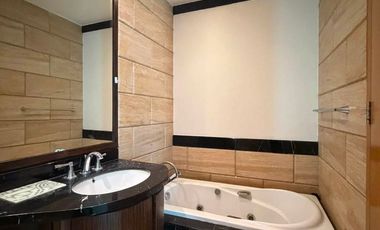 Disewakan  Cepat Apartment Kempinski 2 Br Luas 124 sqm Siap Huni Jakarta Pusat