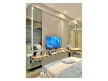 Disewakan harian apartemen Benson studio full furnish mewah lantai 8
