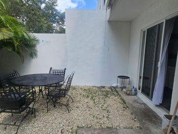 Casa Amueblada en Renta de Tres Recámaras