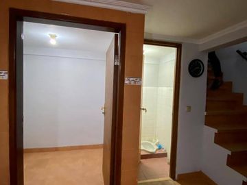 DISEWAKAN RUMAH SIAP HUNI DI SETRADUTA