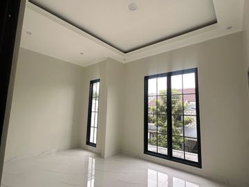FOR SALE Rumah di Kencana Loka Bsd  Brand New House