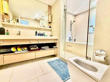 Elegant 2BR Residence at One Shangri-La Place for Rent