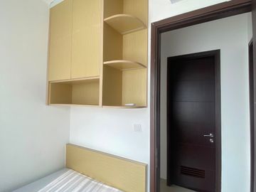 Disewakan Rumah fully furnished Pik 2 8x10 m²