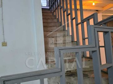 RUMAH EX HOME INDUSTRY SIAP HUNI DI AREA SAYAP SUDIRMAN BANDUNG