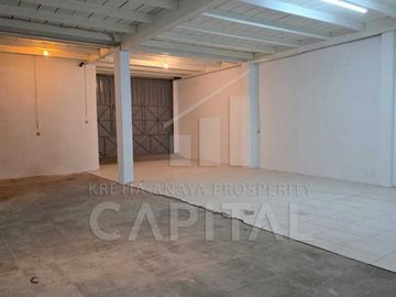 RUMAH EX HOME INDUSTRY SIAP HUNI DI AREA SAYAP SUDIRMAN BANDUNG