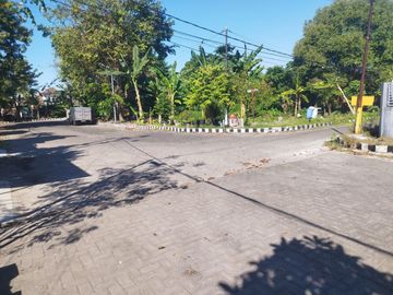 Jual Rumah Puri Indah Pandugo Dekat Gedung YKP dan Raya MERR, Row Jalan Lebar