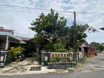 Tanah Ada Bangunan Dekat Balaikota Timoho Umbulharjo Yogyakarta