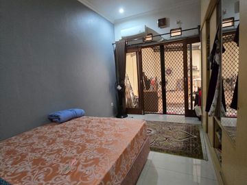 Dijual Rumah 2.5 Lantai Siap Huni di Pondok Pekayon Indah Bekasi