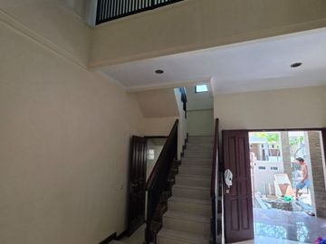 Siap Huni Rumah Terawat di Gunungsari Indah